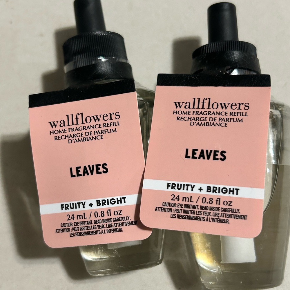 2 Wallflowers Home Fragrance LEAVES
